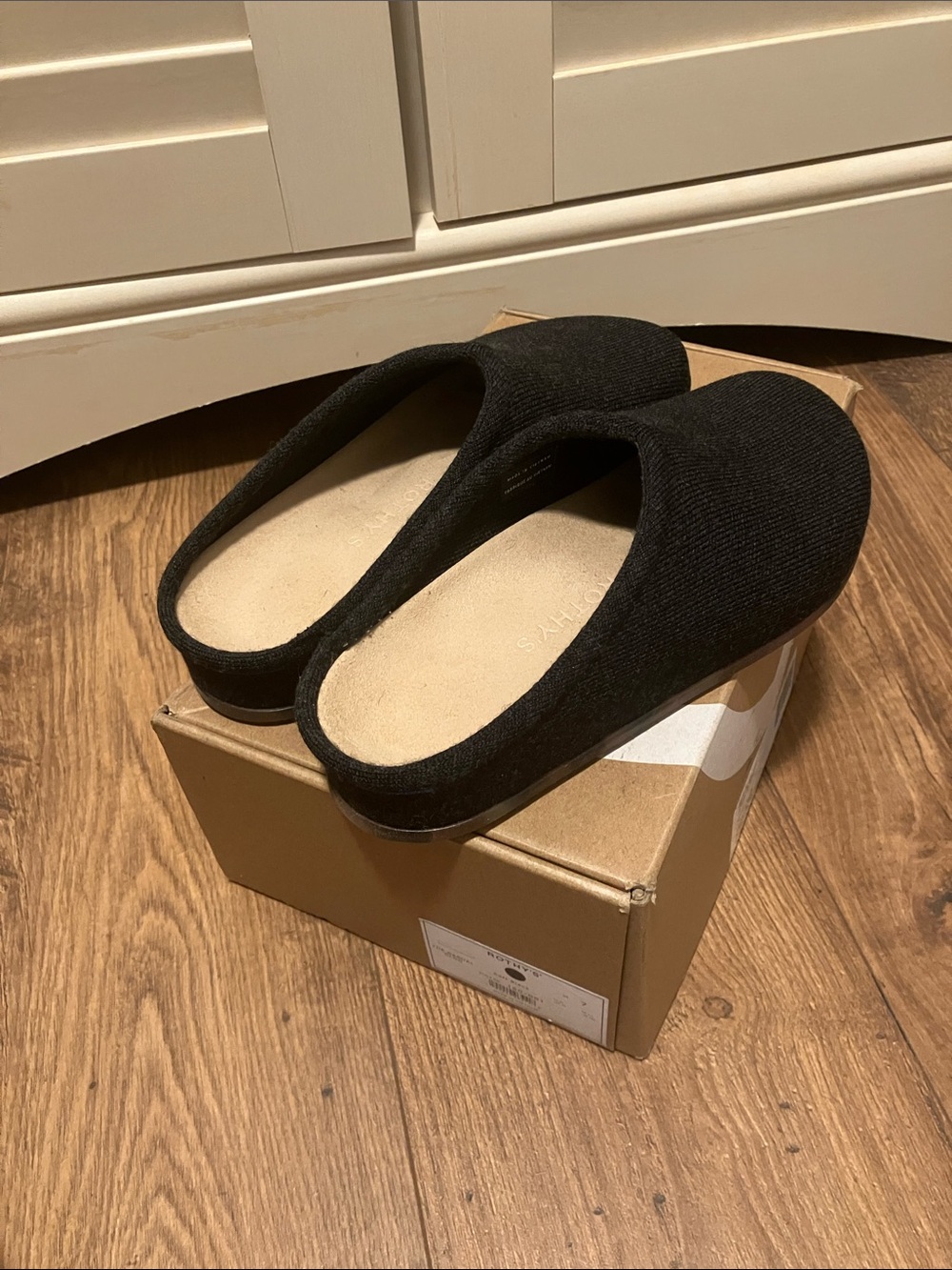 Rothy’s casual clog soft black - Picture 2 of 5